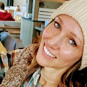 Meet your Posher, Julie